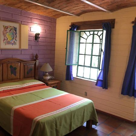 Bed and Breakfast Casa Del Retono Tlaquepaque Exterior foto