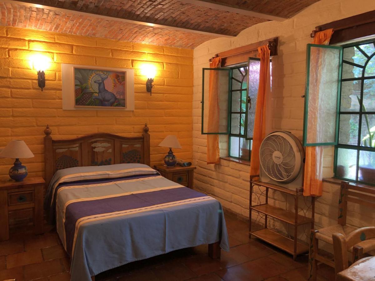 Bed and Breakfast Casa Del Retono Tlaquepaque Exterior foto