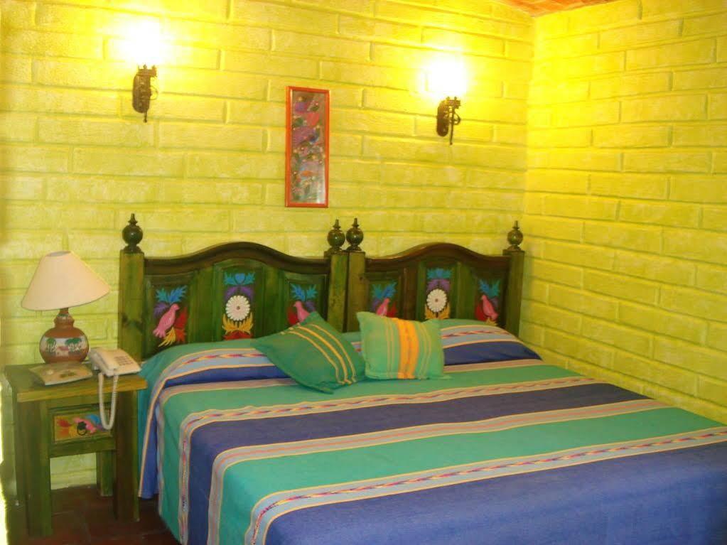 Bed and Breakfast Casa Del Retono Tlaquepaque Exterior foto